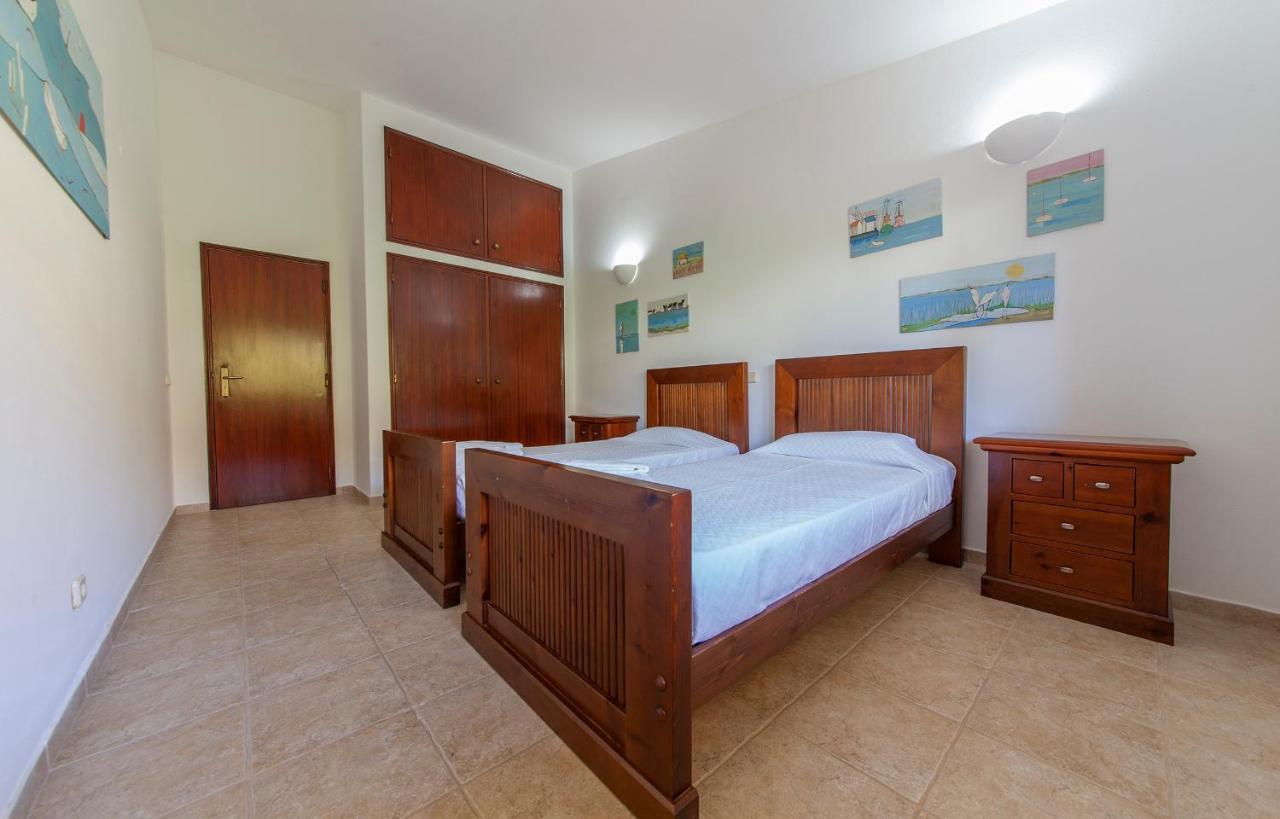 N - Astonishing Bay View Guesthouse 拉哥斯 外观 照片