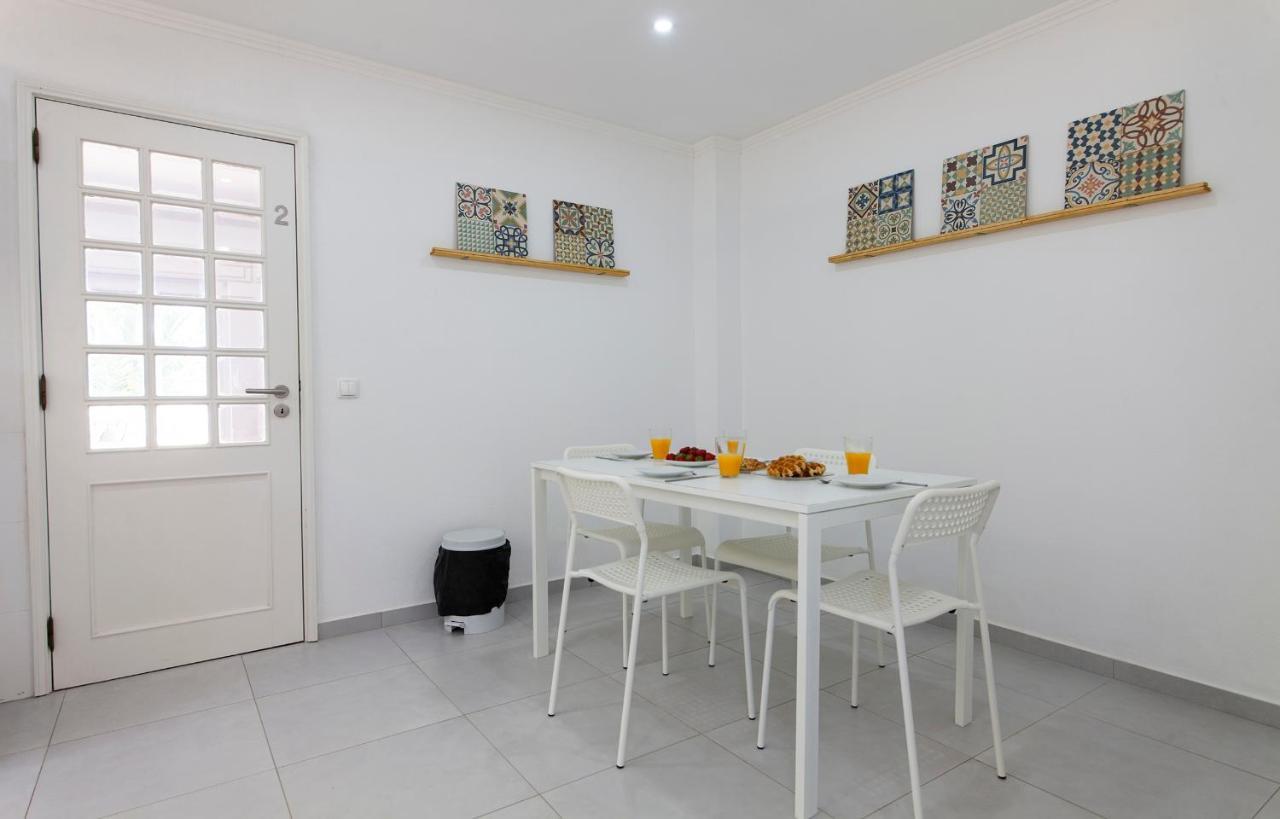 N - Astonishing Bay View Guesthouse 拉哥斯 外观 照片