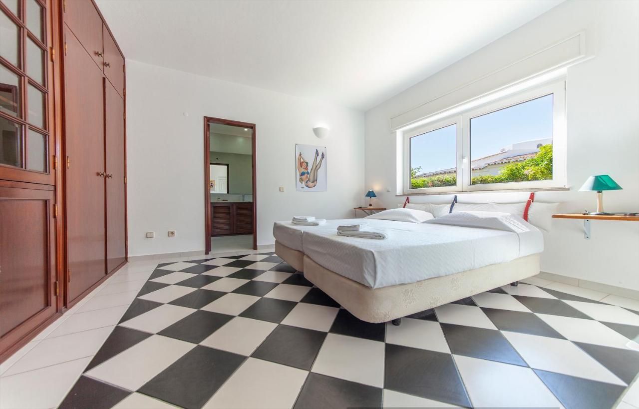 N - Astonishing Bay View Guesthouse 拉哥斯 外观 照片